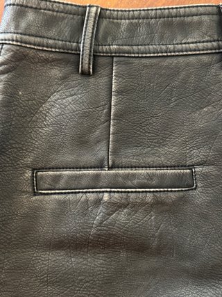 Falda-pantalón efecto piel Zara nueva