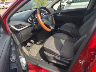 Peugeot 207 2010