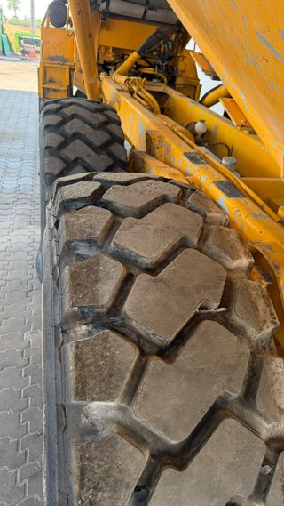 DUMPER ARTICULADO VOLVO  6x6