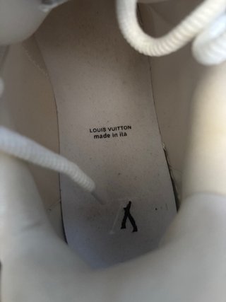 Louis Vuitton Gris/Blanco Talla 45