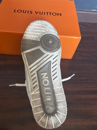 Louis Vuitton Gris/Blanco Talla 45