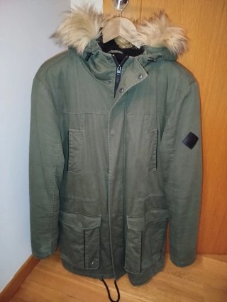 Parka verde hombre con capucha