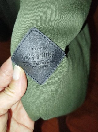 Parka verde hombre con capucha