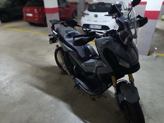 Honda X-adv 750