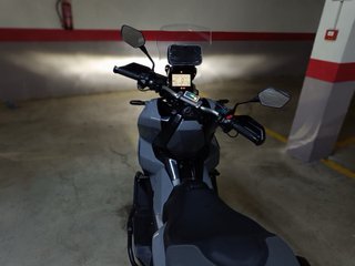 Honda X-adv 750