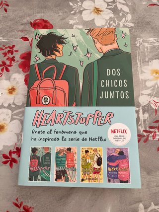 Heartstopper, libro juvenil