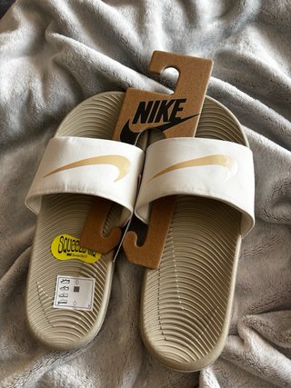 Chanclas Nike Kawa Slide sin estrenar