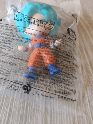 Goku Super Saiyan Blue Burger King sin abrir