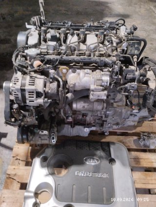 motor D-D4EA  KIA Carenz 2007 180000 km.