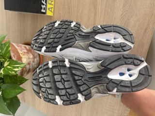 New Balance 530 Argento e Bianco