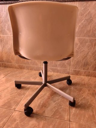 Silla de escritorio giratoria IKEA