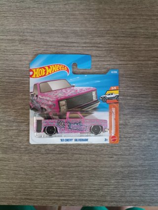 Hot Wheels '83 Chevy Silverado
