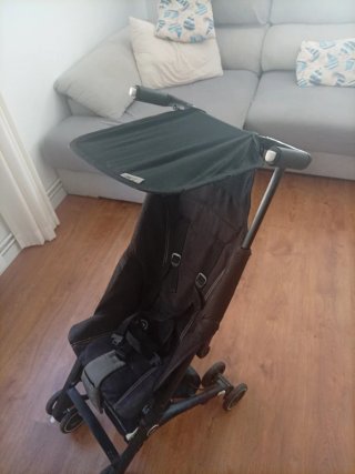 Carro de viaje plegable negro