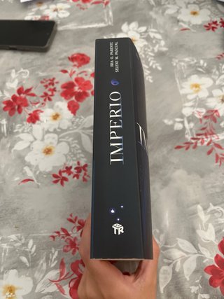 Libro juvenil “Imperio”