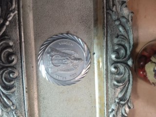 Bandejita Virgen Del Prado con Adorno y  2Dosifica