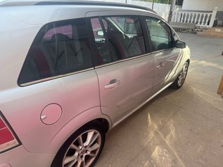 Opel Zafira 2007
