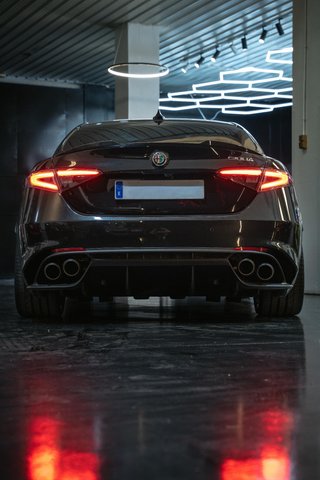 Alfa Romeo Giulia 2.9T V6 382kW (520CV) Quadrifoglio AT