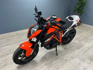 KTM 1290 Super Duke R Naranja/Blanca