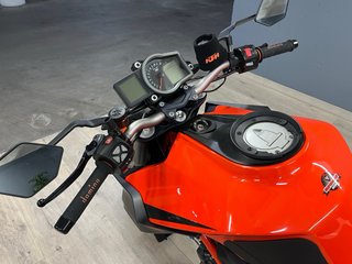 KTM 1290 Super Duke R Naranja/Blanca
