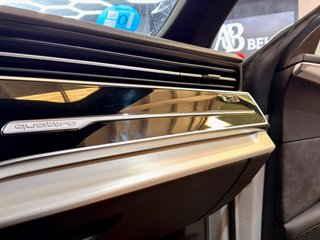 AUDI Q8 55 TFSIe 280kW 380CV quattro tiptronic