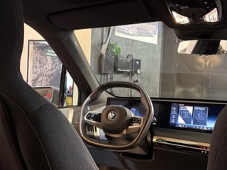 BMW iX xDrive40