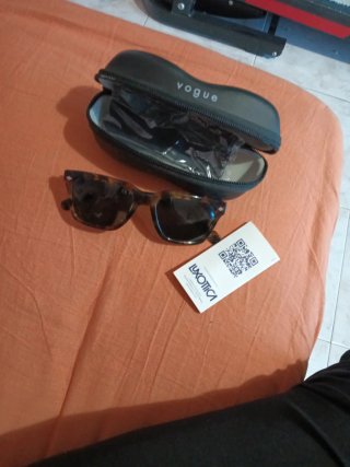 Occhiali da sole Vogue Tortora