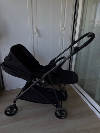 Silla de paseo CYBEX Melio Carbon Negra