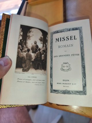 Antiguo Misal Romano francés 1912 estuche original