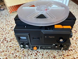 Proyector Super 8 mm Raynox