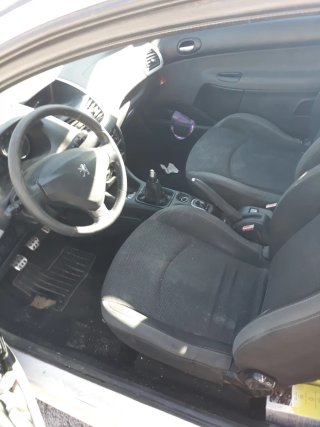Peugeot 206 2011