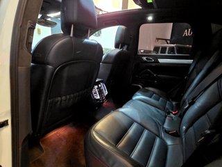 PORSCHE Cayenne 4.8 V8 Turbo Tiptronic
