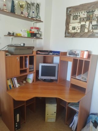 Escritorio de esquina madera