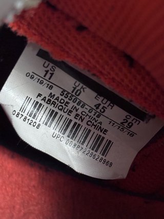 Nike Air Jordan 1 High OG grey hyper crimson