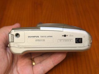 Olympus mju II Zoom 80. Como nueva.