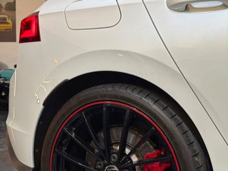 VOLKSWAGEN Golf GTI Clubsport 2.0 TSI 221kW 300CV DSG