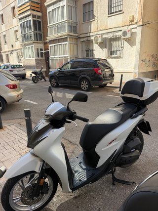 Honda SH Sport 125cc Scooter