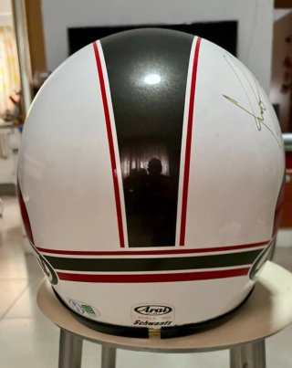 Casco Arai firmado Kevin Schwantz