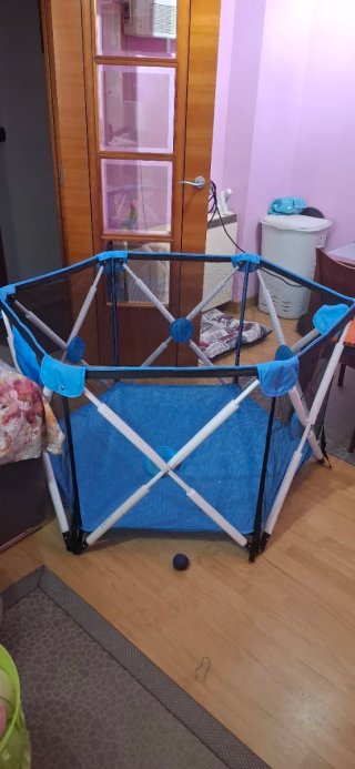 Parque infantil azul