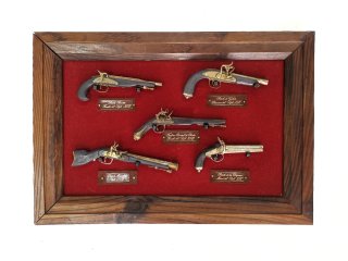 Cuadro reproducciones antiguas pistolin trabuco