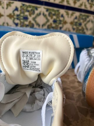 Adidas Samba OG Plata Metálico Talla 38.5