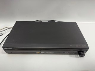 Samsung HT-Z110 Home Cinema DVD 5.1