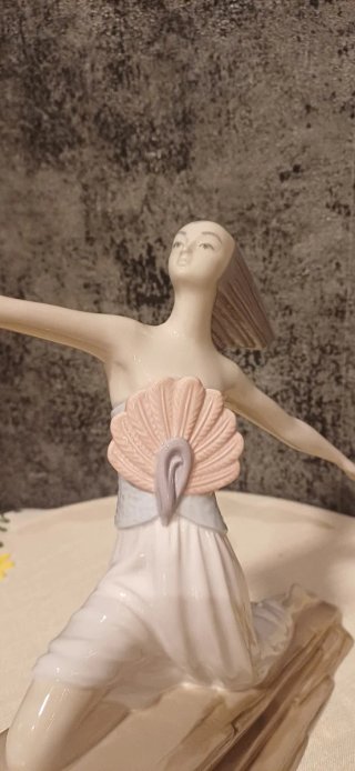 Figura porcelana bailarina