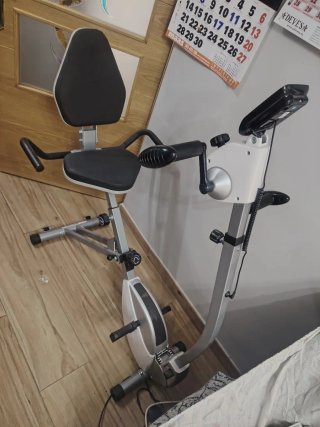 Bicicleta Estática Reclinada