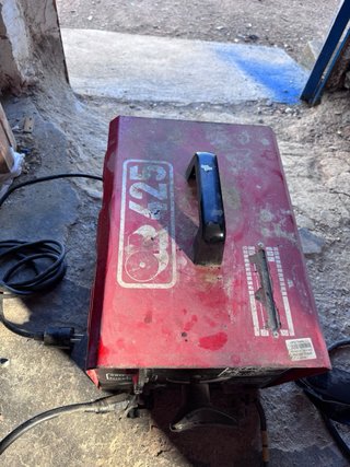 Máquina de soldar con pinza