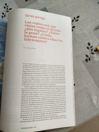Revista Icon Design