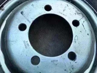 Ford Transit Gemela - Rueda de Repuesto