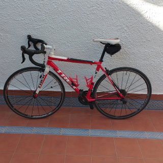 Bicicleta Carretera Trek Madone 2.3