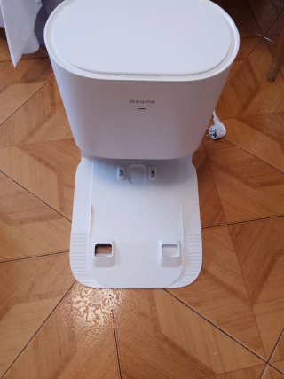Robot Aspirador Dreame con Base de Carga