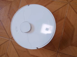 Robot Aspirador Dreame con Base de Carga