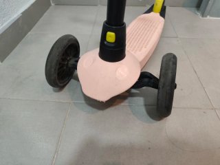 Patinete Decathlon Rosa Iniciación 3 Ruedas